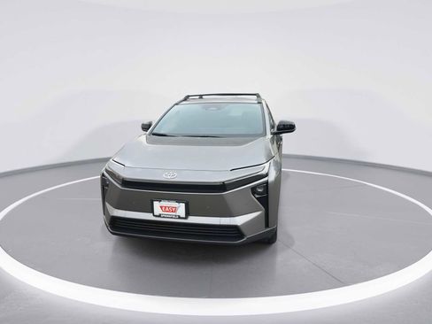 New 2026 Toyota bZ XLE Plus image 3