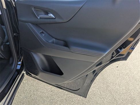 New 2026 Chevrolet Equinox LT image 35