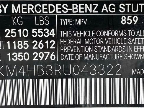 Used 2024 Mercedes-Benz GLC 300 4MATIC image 42