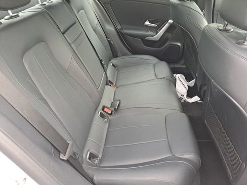 Used 2025 Mercedes-Benz CLA 250 4MATIC image 27
