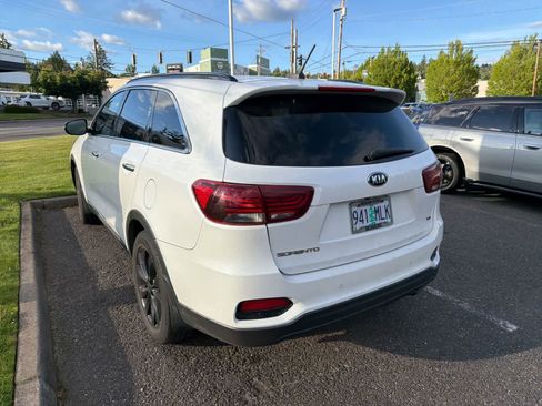 Used 2020 Kia Sorento S AWD/4WD image 11