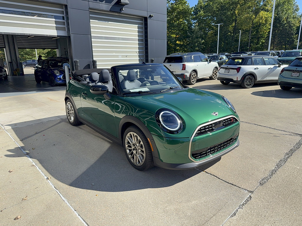 Used 2026 MINI Cooper S FWD image 2