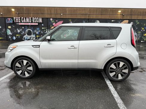 Used 2015 Kia Soul ! w/ Sun & Sound Package image 7