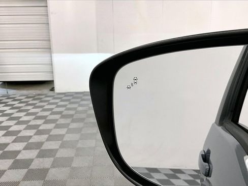 New 2026 Nissan Frontier SV w/ Tow Package image 30