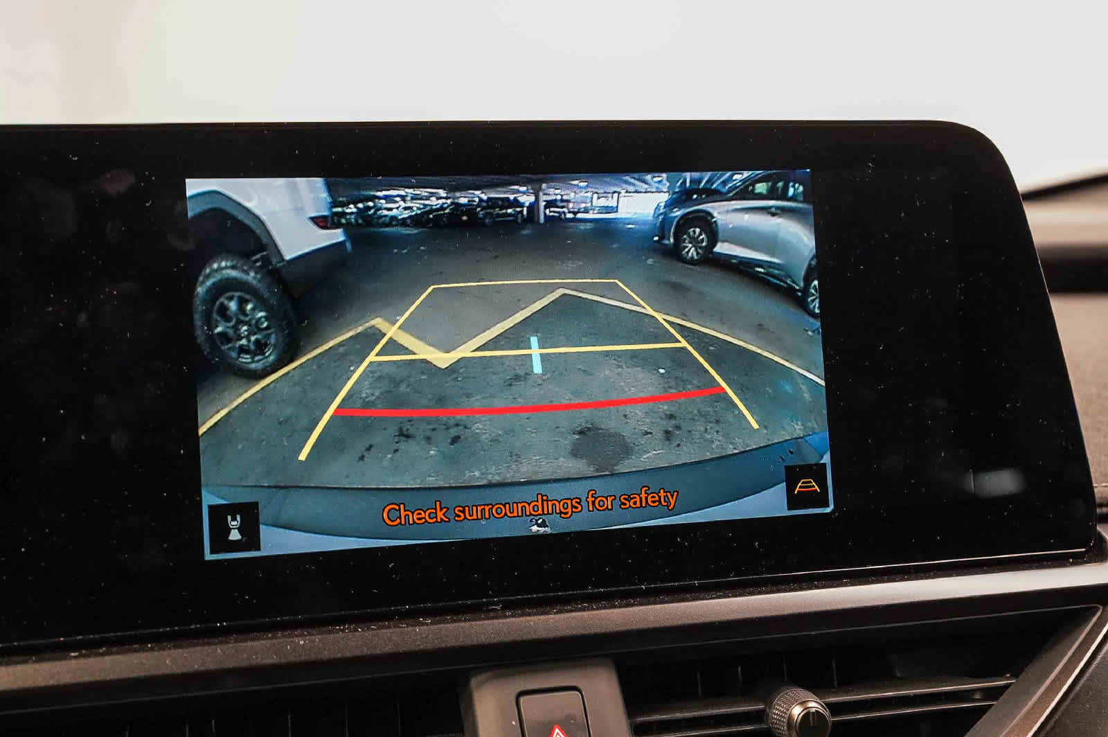 Used 2024 Lexus UX 250h FWD w/ Premium Package image 26