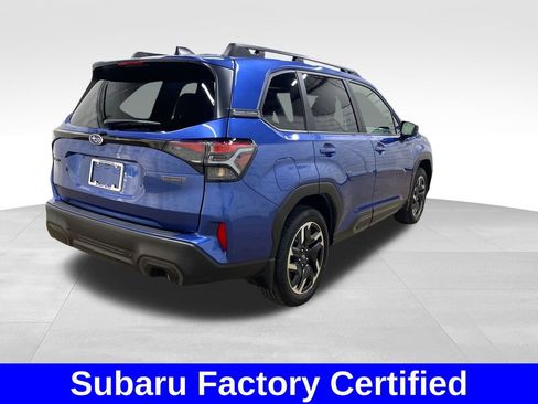 Certified 2025 Subaru Forester Limited AWD/4WD image 4