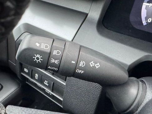 Certified 2024 Toyota Tacoma TRD Off-Road w/ TRD Off Road Upgrade Package AWD/4WD image 27