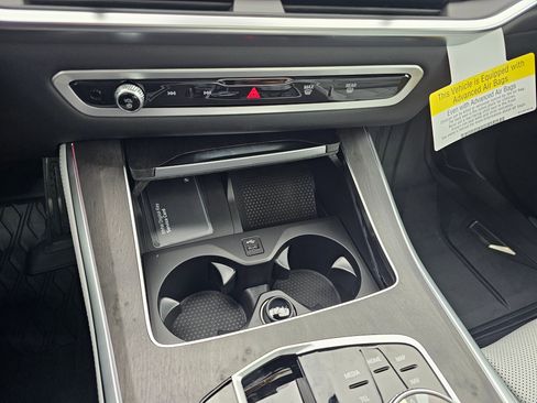 New 2026 BMW X5 xDrive50e w/ Executive Package image 54