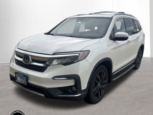 Used 2019 Honda Pilot Elite image 1