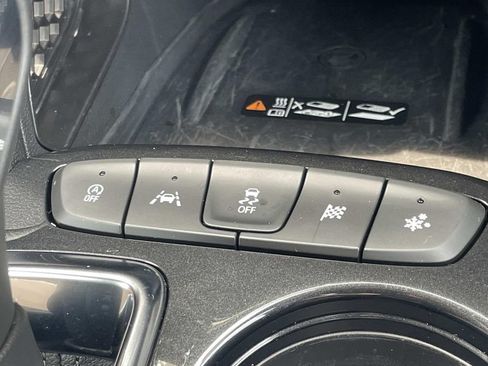 Used 2025 Chevrolet TrailBlazer ACTIV w/ Convenience Package FWD image 26