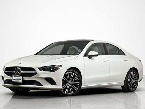 Used 2023 Mercedes-Benz CLA 250 image 1