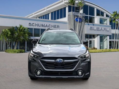 Certified 2025 Subaru Outback Premium AWD/4WD image 2