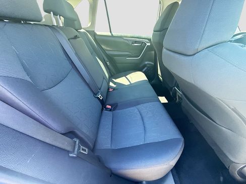 Used 2024 Toyota RAV4 XLE FWD image 26