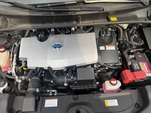 Used 2016 Toyota Prius Two FWD image 20