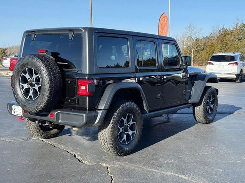 Used 2019 Jeep Wrangler Unlimited Rubicon w/ LED Lighting Group image 3