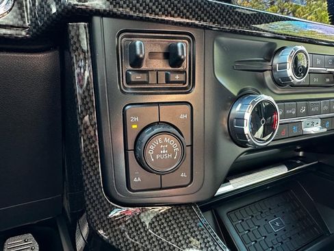 Used 2023 Ford F150 Lariat w/ Equipment Group 502A High image 23