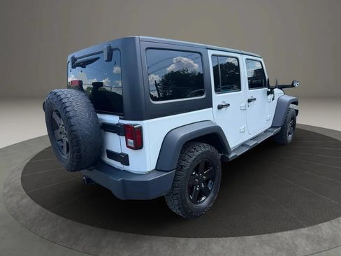 Used 2018 Jeep Wrangler Unlimited Sport S AWD/4WD image 5
