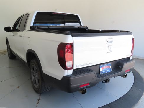 Used 2021 Honda Ridgeline RTL-E image 6