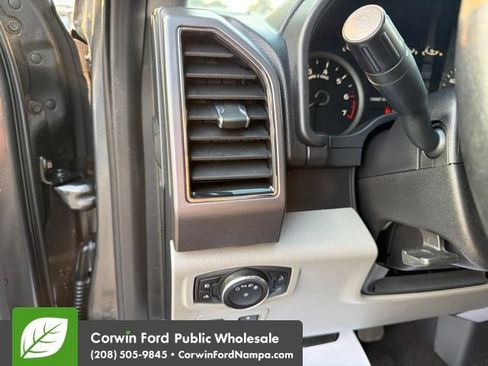 Used 2019 Ford F150 XLT w/ Equipment Group 302A Luxury AWD/4WD image 15
