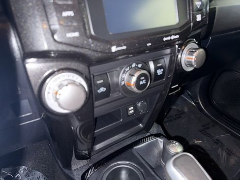 Used 2019 Toyota 4Runner TRD Off-Road Premium image 14