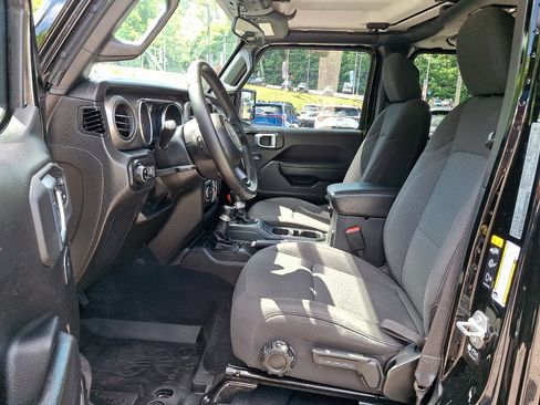 Used 2022 Jeep Gladiator Sport AWD/4WD image 13