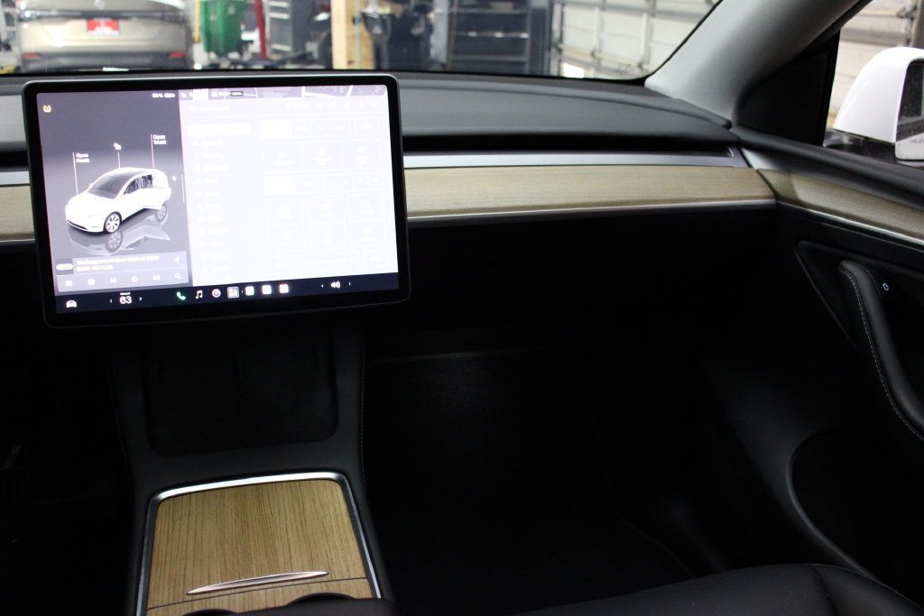 Used 2023 Tesla Model Y Long Range AWD/4WD image 7