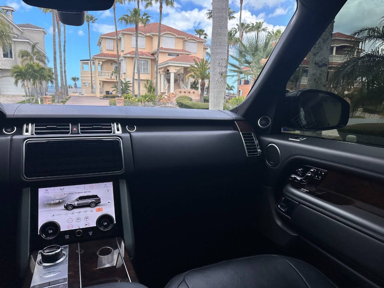 Used 2019 Land Rover Range Rover Long Wheelbase Supercharged AWD/4WD image 59