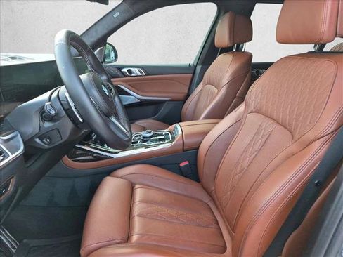 Certified 2024 BMW X7 M60i w/ Executive Package AWD/4WD image 11