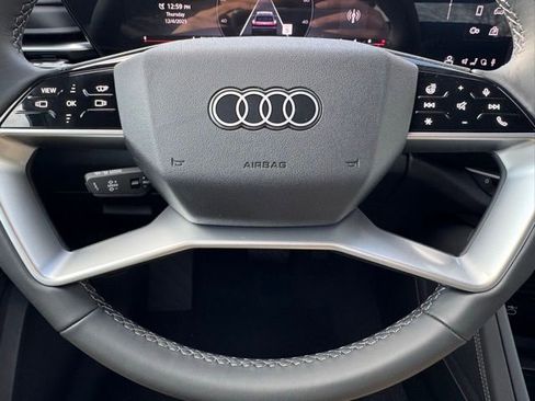 New 2025 Audi Q5 Premium Plus image 14