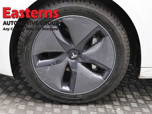 Used 2020 Tesla Model 3 Long Range AWD/4WD image 26