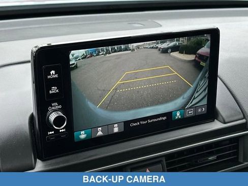Certified 2024 Honda Pilot Touring image 23