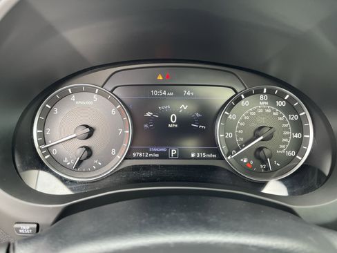 Used 2020 INFINITI QX50 Sensory image 18