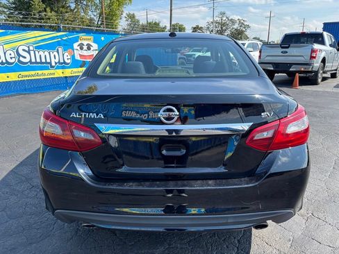 Used 2018 Nissan Altima 2.5 SV FWD image 3
