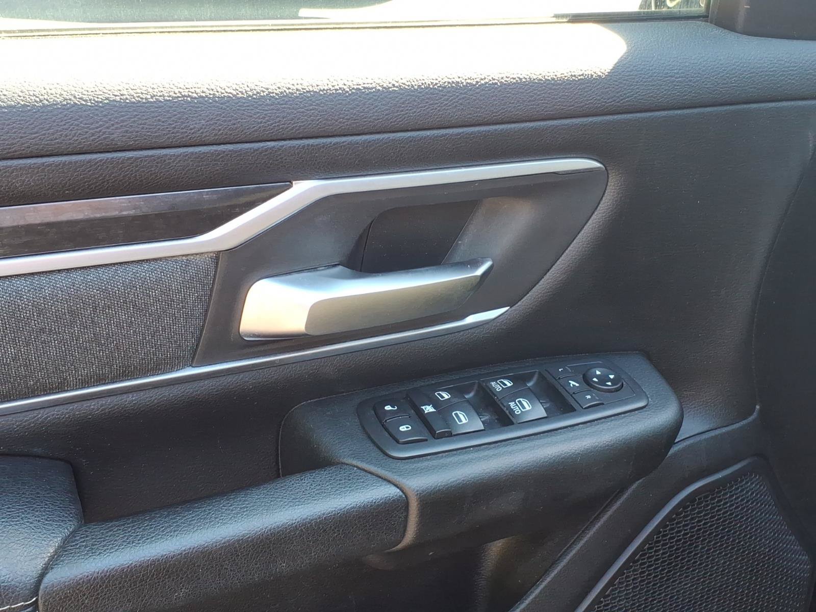 Used 2020 RAM 1500 Big Horn AWD/4WD image 7