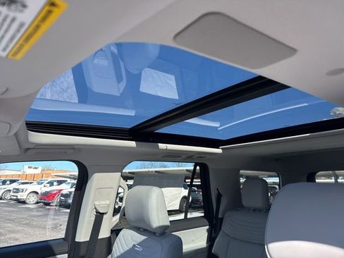 New 2025 Ford Expedition Platinum w/ Platinum Ultimate Package image 20