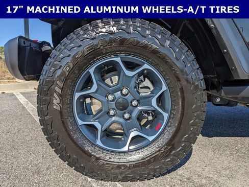 Used 2023 Jeep Gladiator Rubicon w/ Cold Weather Group image 6