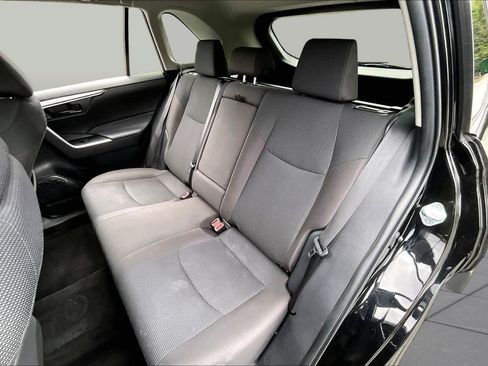 Used 2023 Toyota RAV4 LE AWD/4WD image 19