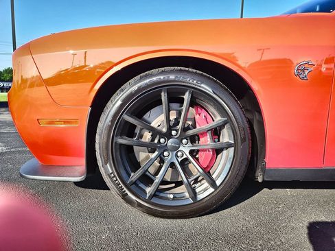 Used 2023 Dodge Challenger SRT Hellcat RWD image 10