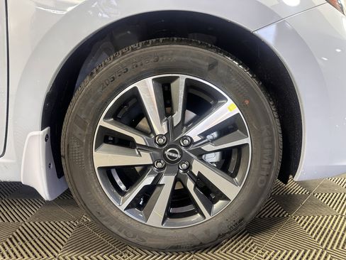 New 2025 Nissan Versa SV w/ Trunk Package image 41