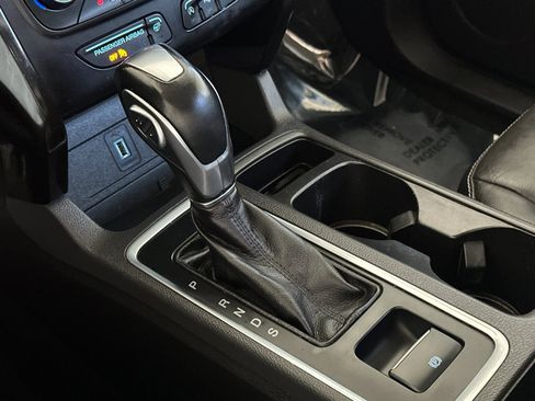 Used 2018 Ford Escape Titanium image 20