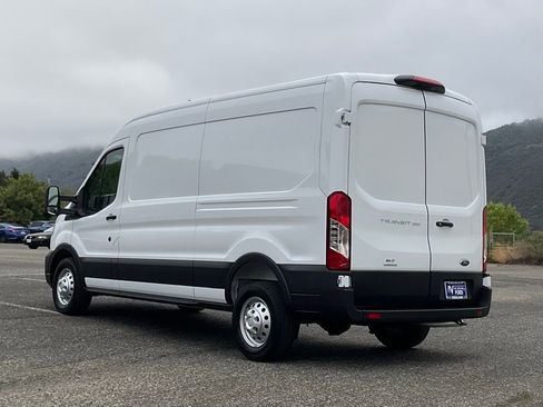 New 2025 Ford Transit 250 148 Medium Roof Extended AWD w/ Load Area Protection Package image 4