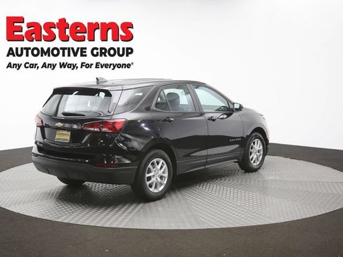 Used 2024 Chevrolet Equinox LS w/ Driver Confidence II Package FWD image 40