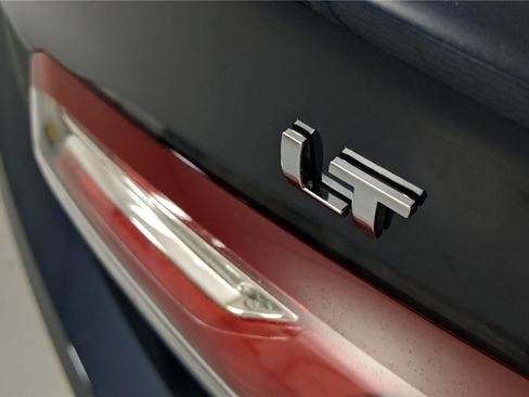 Used 2020 Chevrolet Malibu LT image 26