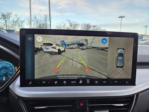 Used 2024 Ford Escape Platinum image 17