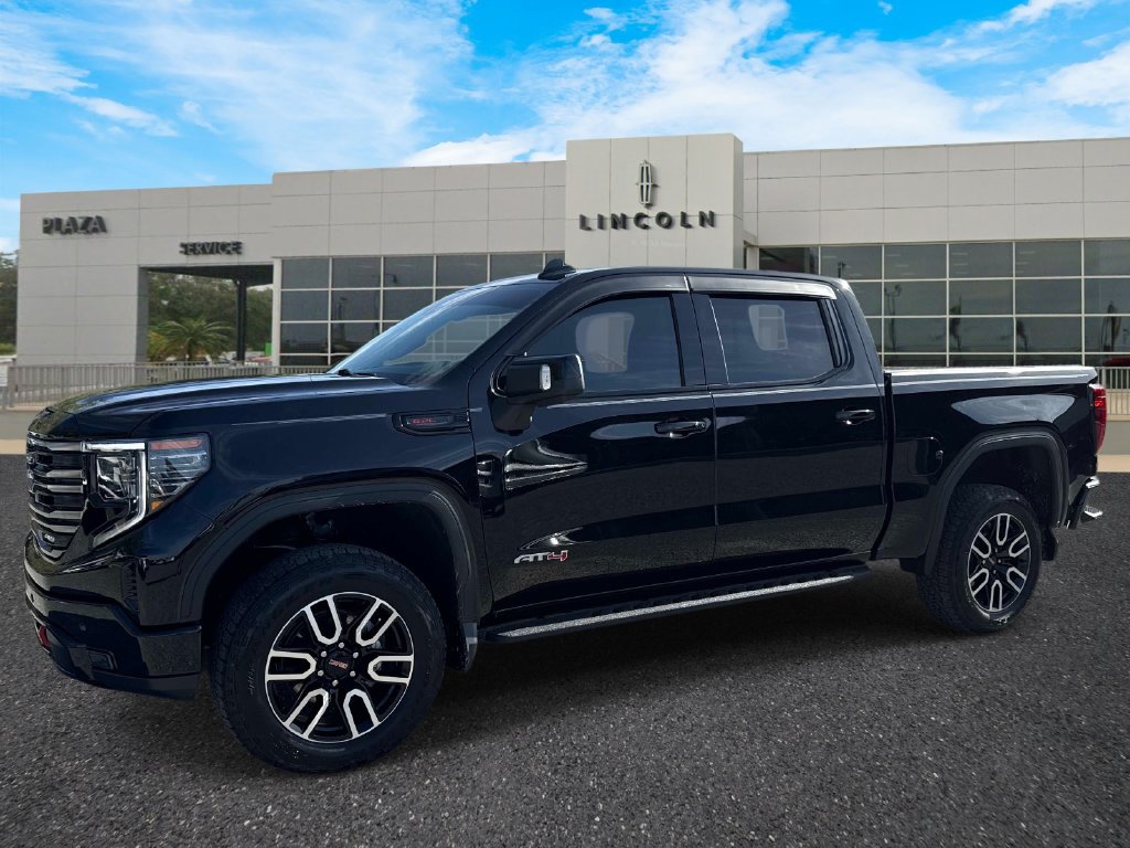 Used 2026 GMC Sierra 1500 AT4 w/ AT4 Premium Package AWD/4WD image 7