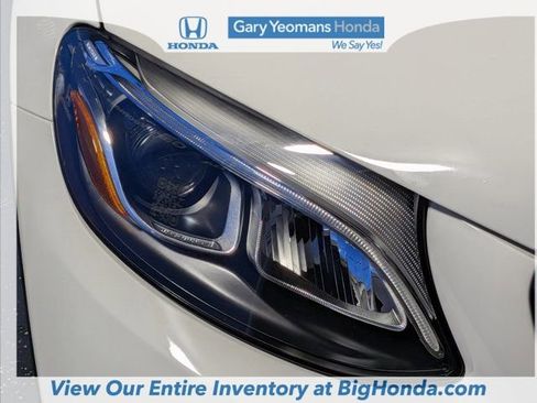 Used 2018 Mercedes-Benz GLC 300 4MATIC image 10