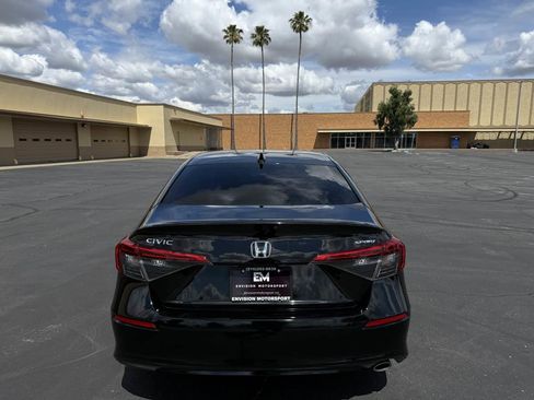 Used 2022 Honda Civic Sport image 6