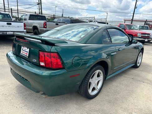 Used 2003 Ford Mustang GT RWD image 6