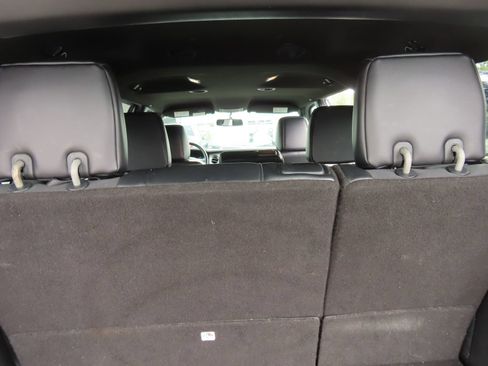 Used 2017 Ford Expedition XLT w/ Equipment Group 201A RWD image 35