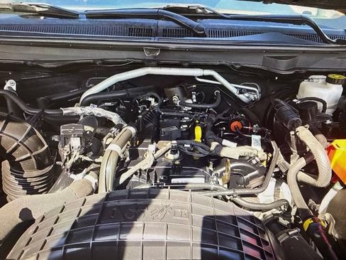 Used 2022 Ford Ranger XLT w/ Equipment Group 301A Mid AWD/4WD image 11